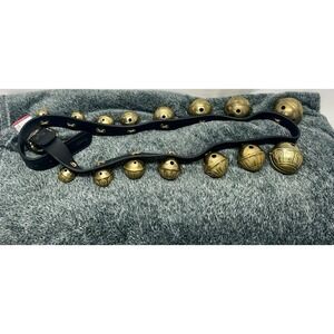 Weaver Leather Sleigh Bells Strap, Brass 15 Bell Door Hanger, 4ft.8 in. Black